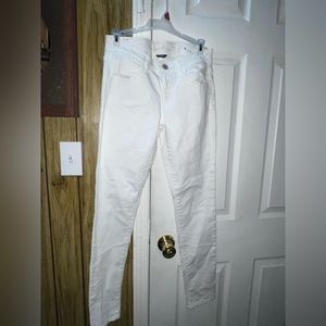 White American Eagle Jeans